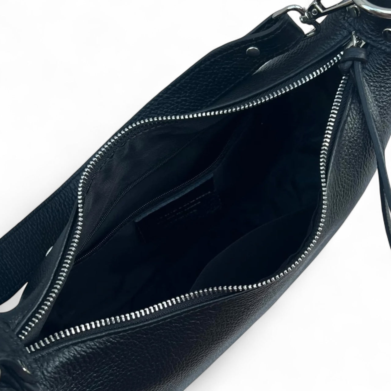 LINDA BLACK Shoulder bag