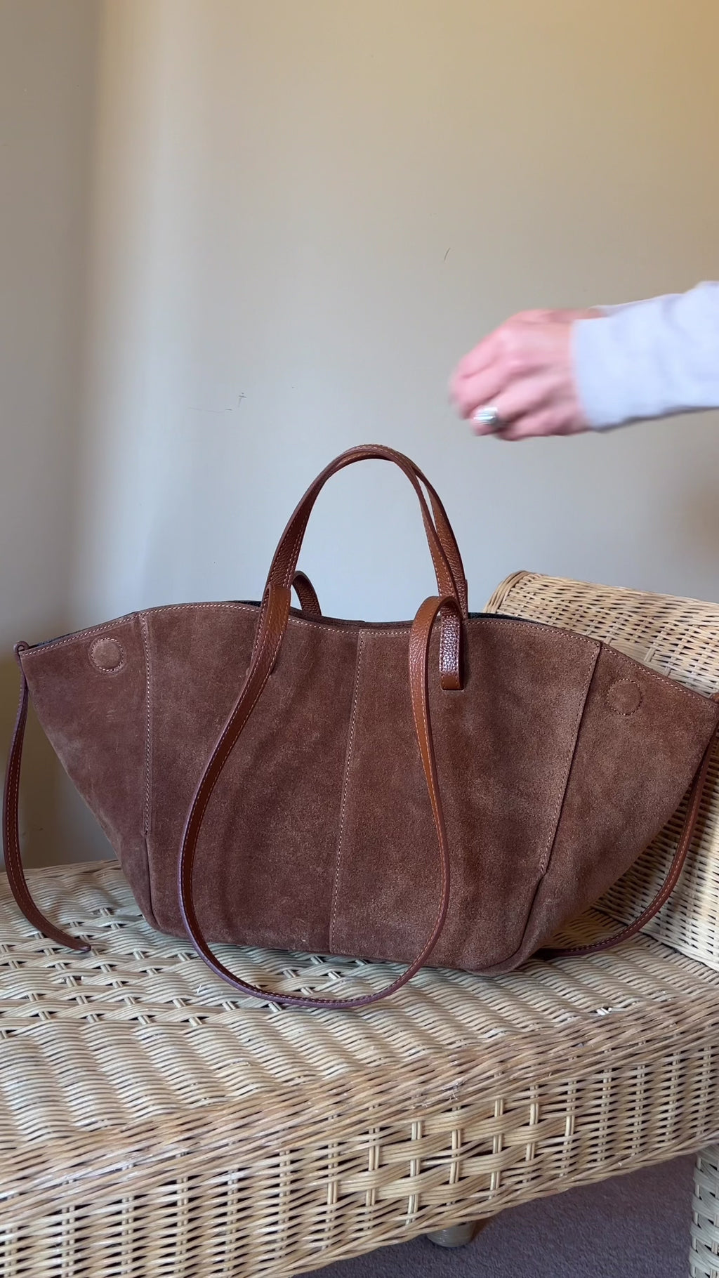 HOLLY Black Tote Bag