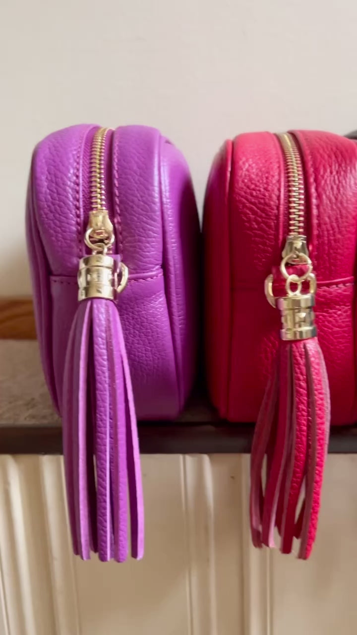 LOLA MAGENTA tassle bag